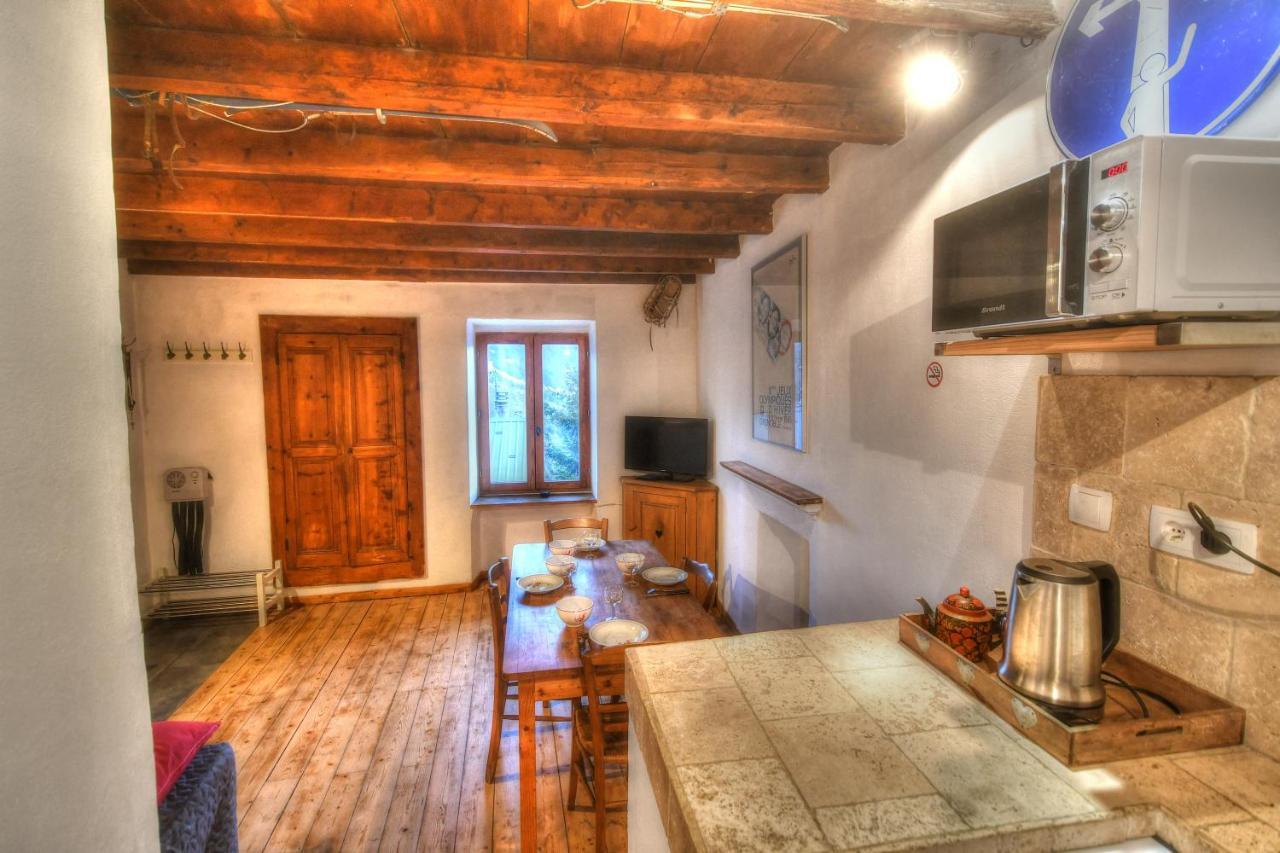 Petite Maison A Huez Buitenkant foto